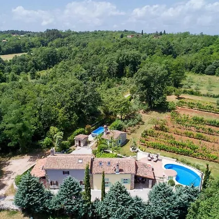 Casa Corona * Labin (Istria)