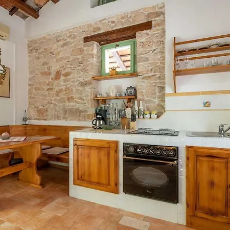 Casa Corona Labin (Istria)